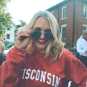 Meet your Posher, Erica